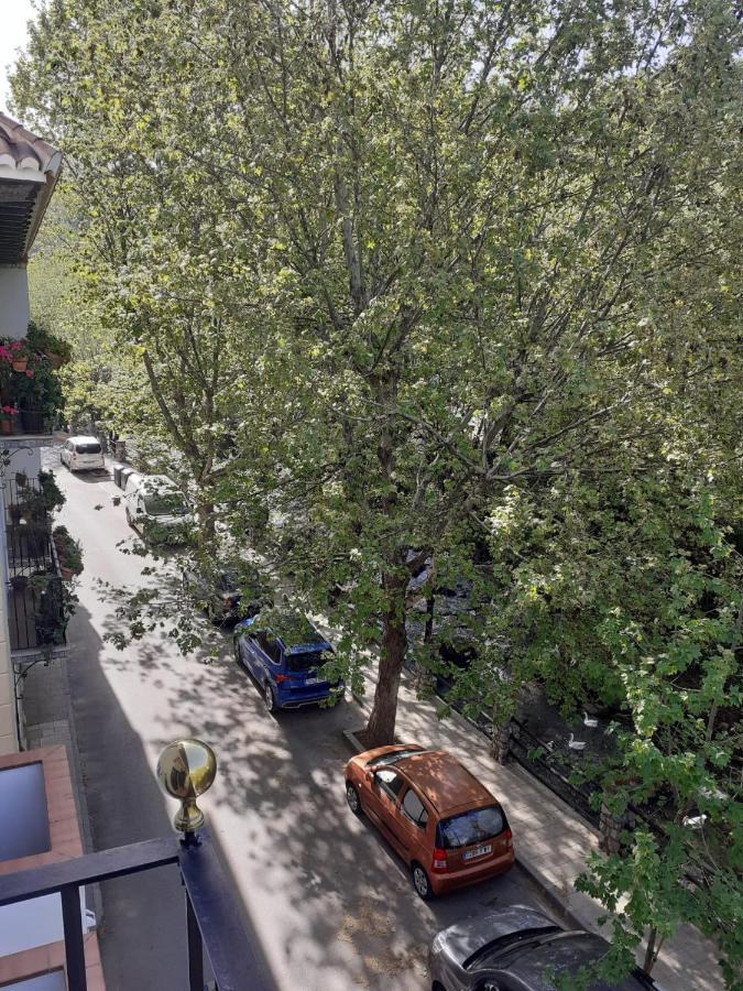 Apartamentos Pinos Genil Exteriör bild